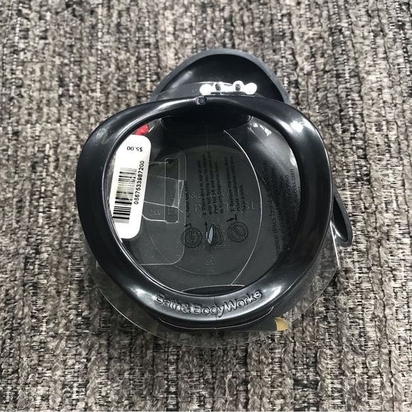 Bath & Body Works Scentportable car air freshener visor clip penguin Christmas - Picture 3 of 5